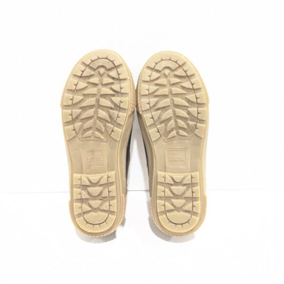 Michael Kors Hyde Waterproof Duck Shoe Pale Gold 6 - Picture 7 of 13